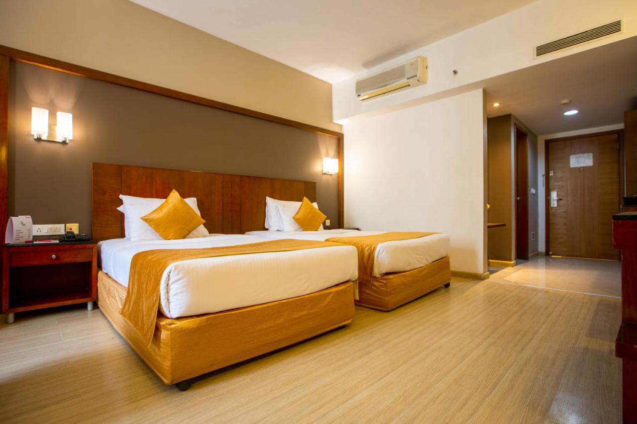 Hotel Evoma Bangalore Exterior foto