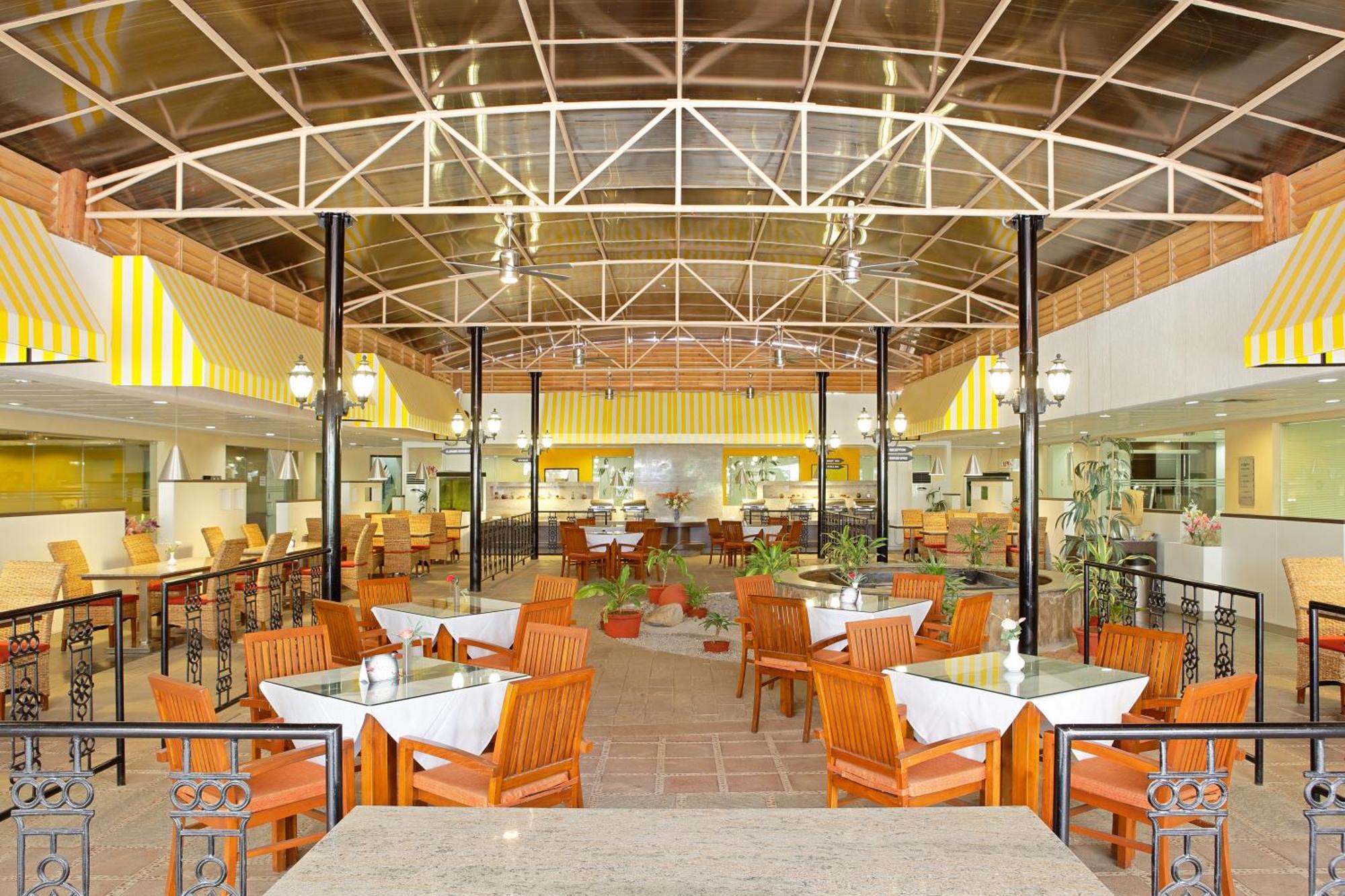 Hotel Evoma Bangalore Exterior foto